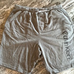 NWOT Misses Calvin Klein Sweat Shorts Loose Fit large